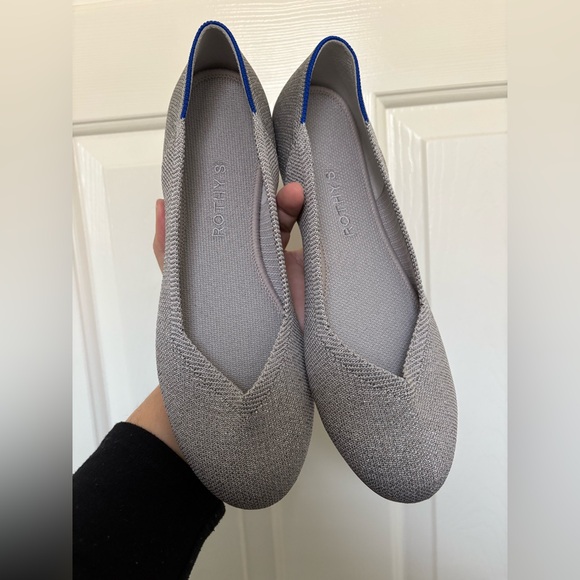 Rothy's Grey Silver Glitter Retired Round toe Flat size 9 - Picture 3 of 6